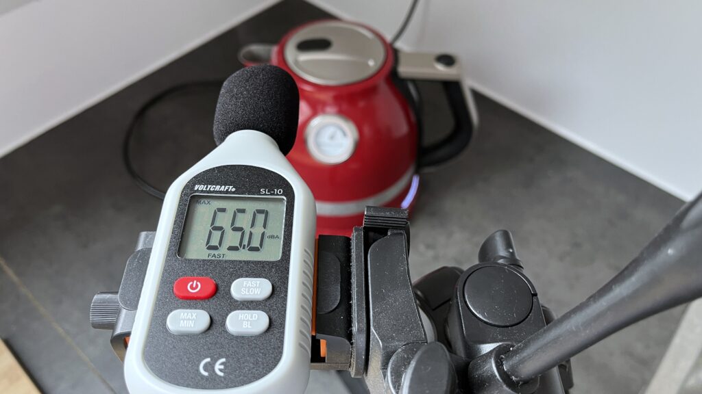 KitchenAid Artisan 5KEK1522 Dezibelmessung mit dem Schallpegelmessgerät